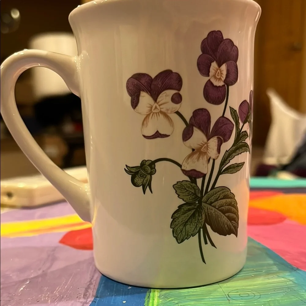 Fannie May floral White Mug